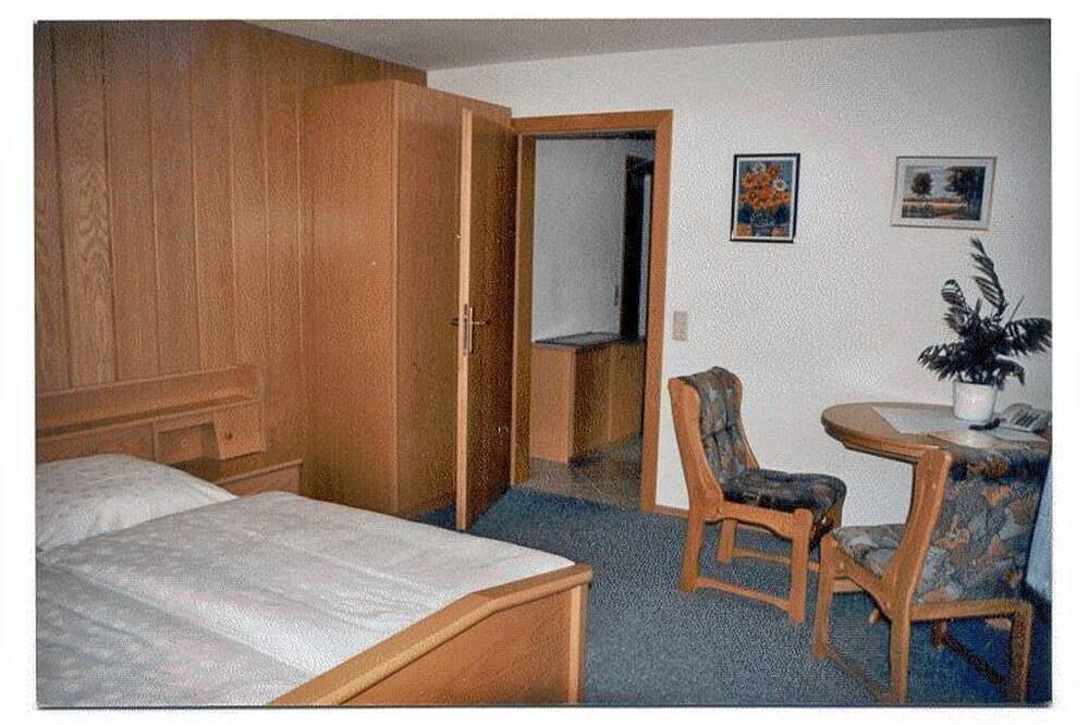 Doppelzimmer mit Dusche, Wc - Haus Christine in Krakau (Steiermark), Westliche Obersteiermark