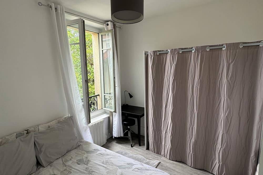 Entire apartment, Quiet, modern apartment in Puteaux - La Défense in Puteaux, Hauts-de-Seine