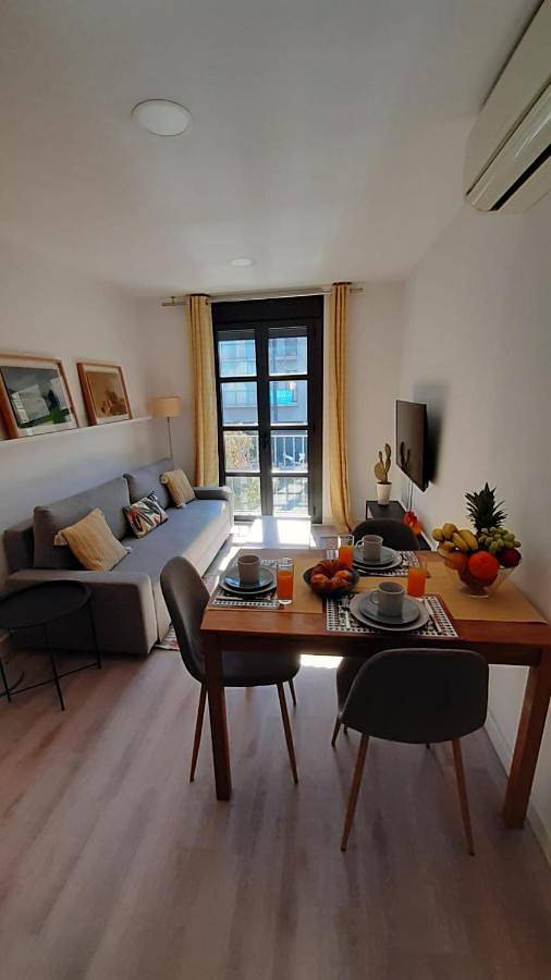 Ferienwohnung für 4 Personen, mit Ausblick und Balkon - 1