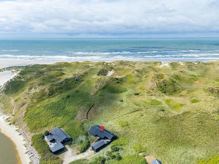 Exklusives Ferienhaus in Henne Strand – Dünenlage, modern & strandnah  in Henne, Varde