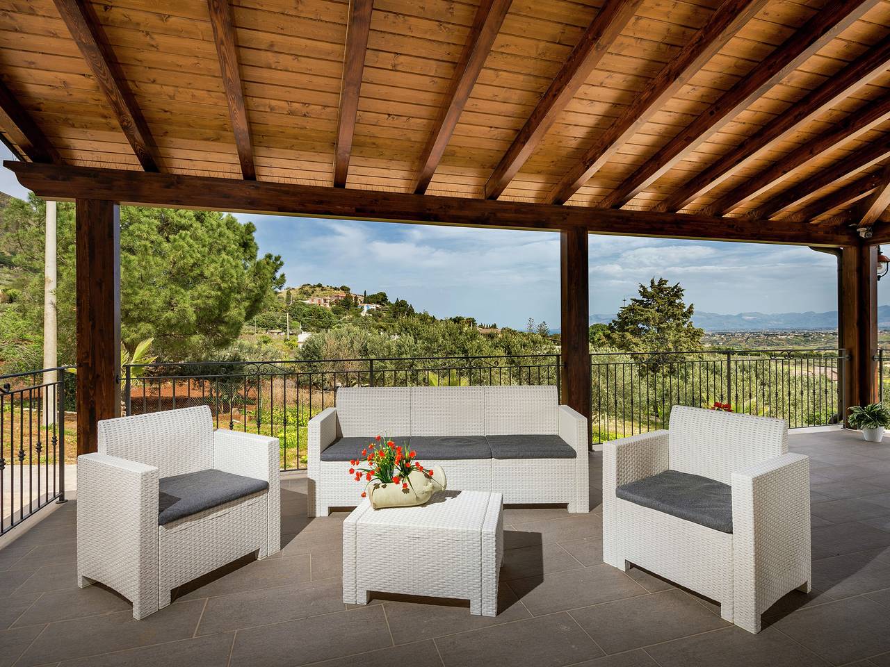 Holiday Home in Sicily with Pool & Garden in Castellammare del Golfo, Trapani Province