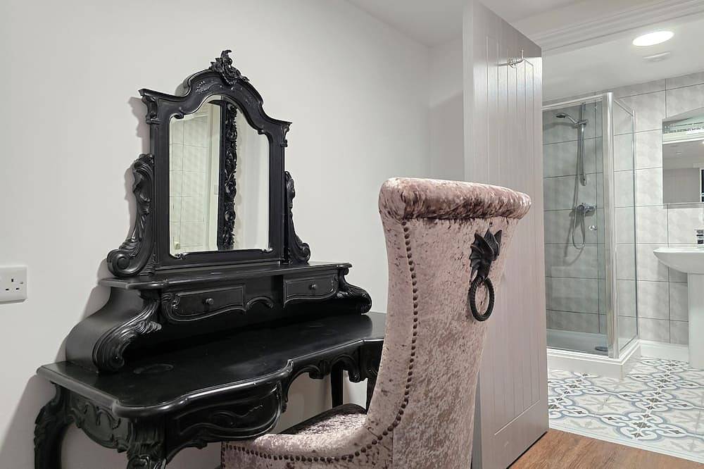 Appartamento intero, Cardiff flat with roof-terrace in Cardiff Bay, Cardiff