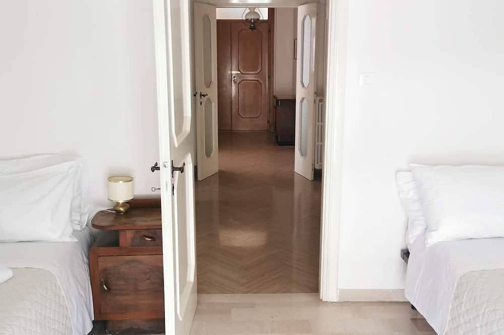Entire apartment, Spacious and comfortable family apartment located on the Costa dei Trabocchi in San Vito Chietino, Chieti Province