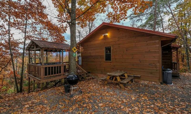 Chalet for 6 people, with hot tub in Pigeon Forge