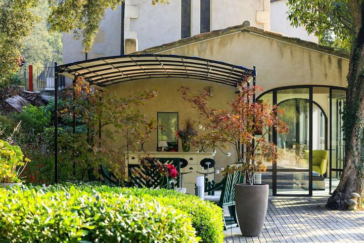 Location de vacances pour 16 personnes, avec terrasse et jardin à Tarascon - 4