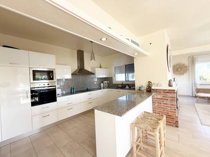 Villa pour 11 personnes, avec jardin et balcon à L'Ametlla de Mar - 2