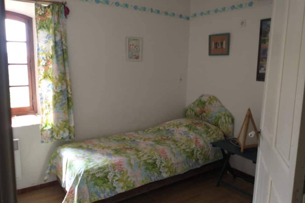 Vacation home for 10 guests with 180m² in Allemagne-en-Provence (171988) in Allemagne-en-Provence, Parc naturel régional du Verdon
