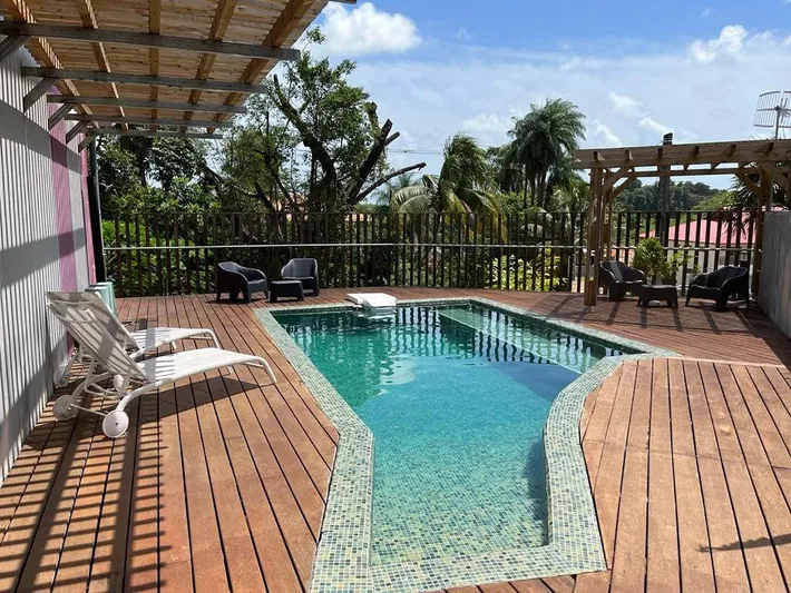 Aparthotel para 2 personas, con vistas y terraza además de jardín y piscina - 1