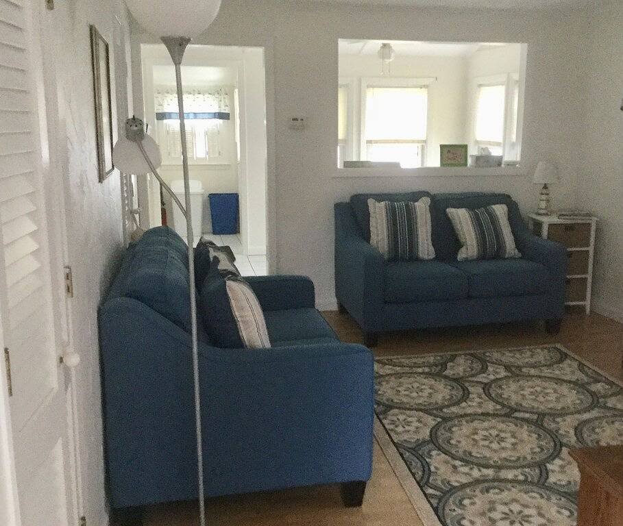 Cabin for 8 Guests in Narragansett, Rhode Island