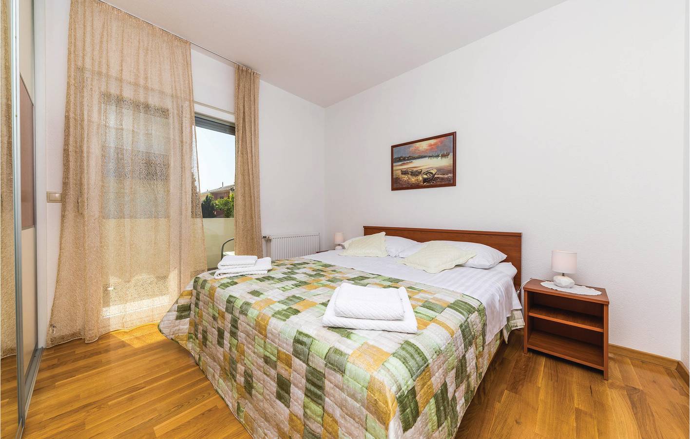 Ganze Ferienwohnung, Ferienwohnung für 6 Personen mit Terrasse in Kastel Kambelovac, Kaštela