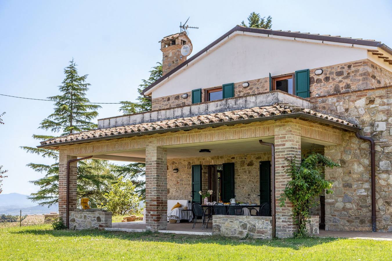 Il Pino Apartment in San Venanzo, Perugia e dintorni