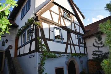 Ferienhaus für 4 Personen, mit Garten und Terrasse, kinderfreundlich in Hambach (Neustadt)
