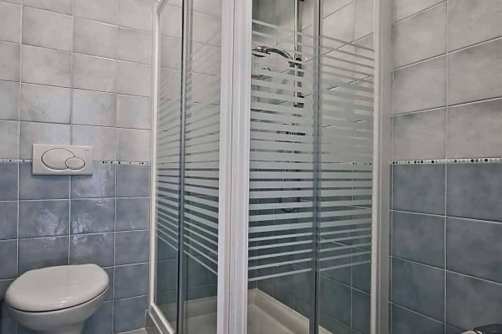Entire apartment, Studio apartment a stone's throw from the sea! in Caorle, Venice Province