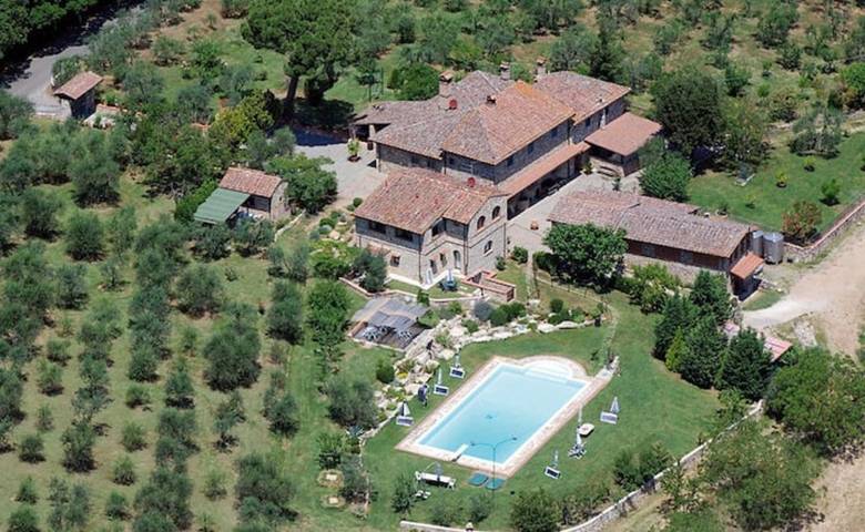Entire apartment, Podere Papèra - 'Cavallo Flat' Apartment with Mountain View, Wi-Fi and Air Conditioning in Mercatale, San Casciano in Val di Pesa