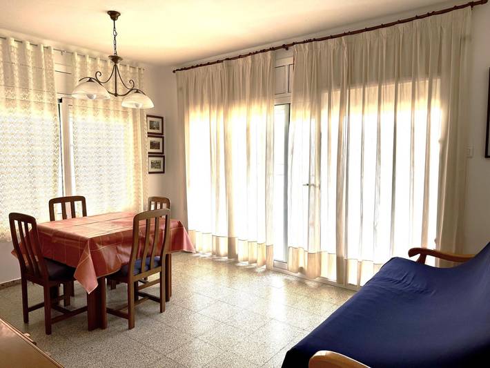 Ferienwohnung für 4 Personen, mit Pool und Balkon in Pineda de Mar - 2