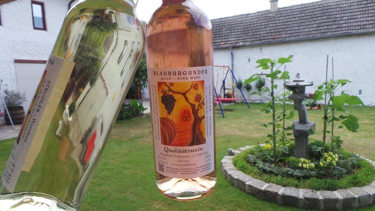 Gästehaus und Weinbau Zur Wiederkehr Strudler in Marktgemeinde Podersdorf am See, Neusiedlersee-Hügelland