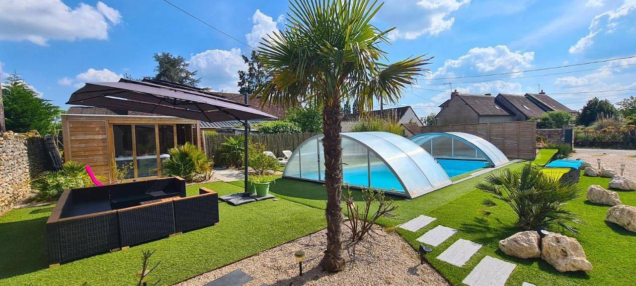 Three-Bedroom Townhouse in Mosnes, Région de Tours