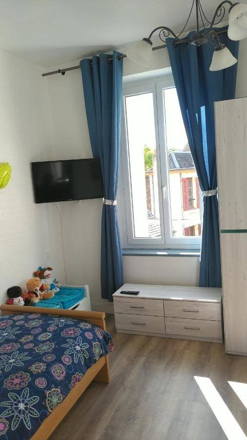Appartement entier, Appartement 2 chambres 52 m2 centre ville in Vendôme, Vallée de la Loire