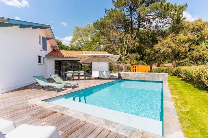Villa pour 10 personnes, avec piscine et terrasse à Seignosse
