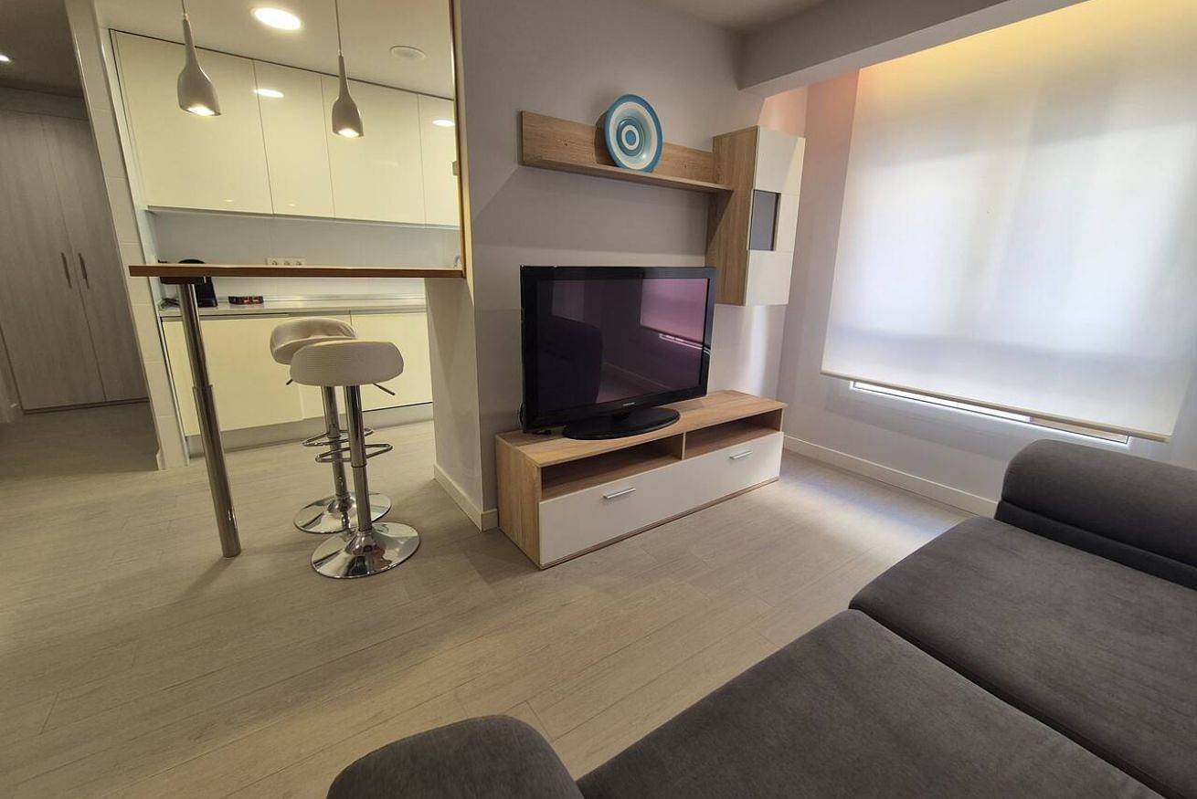 Apartamento entero, Acogedor apartamento de 1 dormitorio a 900 m de la playa de Poniente in Distrito Centro (Gijón), Gijón
