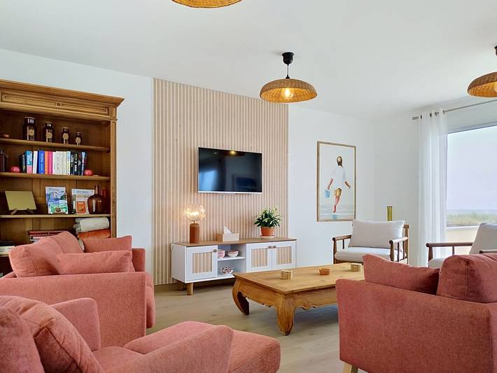 Location de vacances pour 10 personnes, avec jardin et terrasse à Saint-Germain-sur-Ay - 3