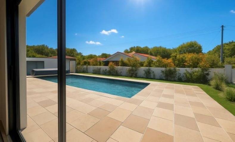 Gîte pour 6 personnes, avec terrasse ainsi que jardin et piscine à Biscarrosse