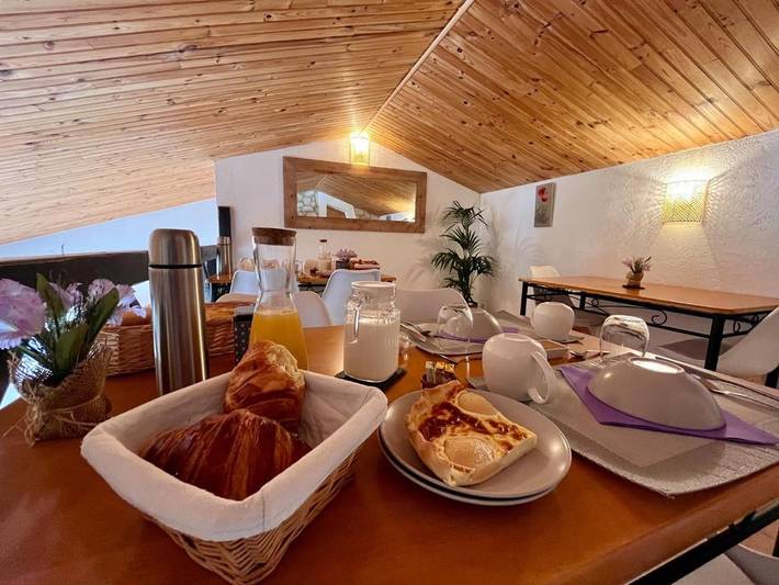 Chambre d’hôte pour 2 personnes, avec piscine et bassin pour enfant ainsi que jardin et vue dans les Alpes-de-Haute-Provence - 4