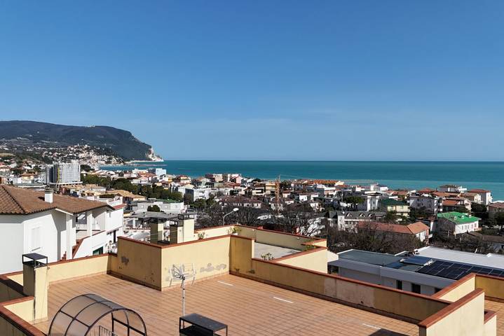 Holiday apartment for 3 people, with balcony/terrace - 1