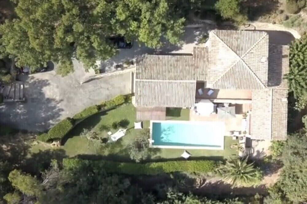 Provence Villa Seillans Cote D'Azur 40 km from Cannes / Heated swimming pool in Seillans, Région de Draguignan