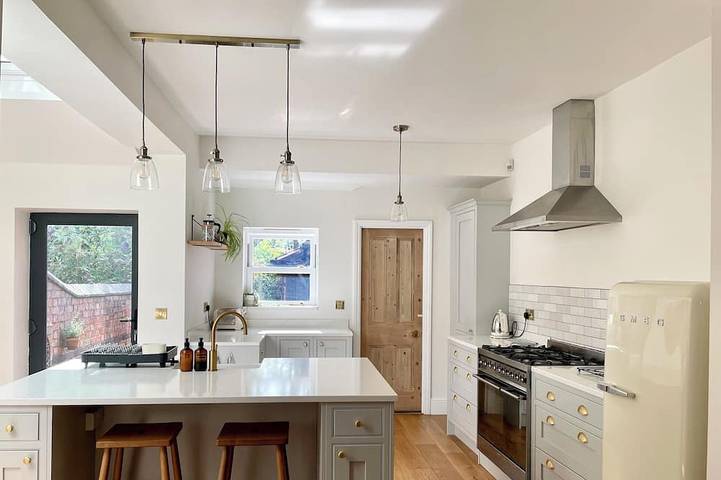 Holiday home for 4 people, with hot tub in Birmingham