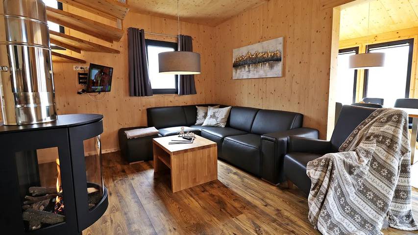 Ferienhaus für 7 Personen, mit Terrasse und Sauna