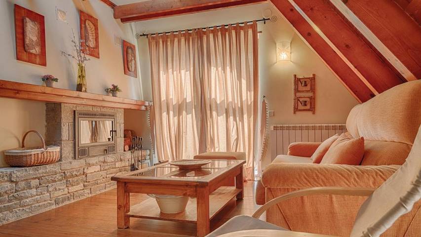 Vacation rental for 4 people, with Balcony and View in Les
