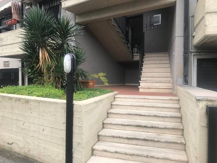 Chambre d’hôte pour 4 personnes, avec piscine ainsi que jardin et balcon à Catane - 2