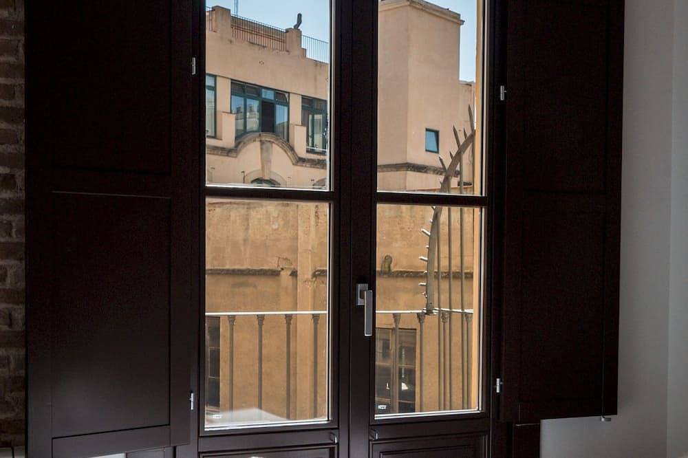 Apartamento entero, Bebarceloner Pelayo Apartments - 3 bedrooms, 2 bathrooms in Centro Barcelona, Barcelona