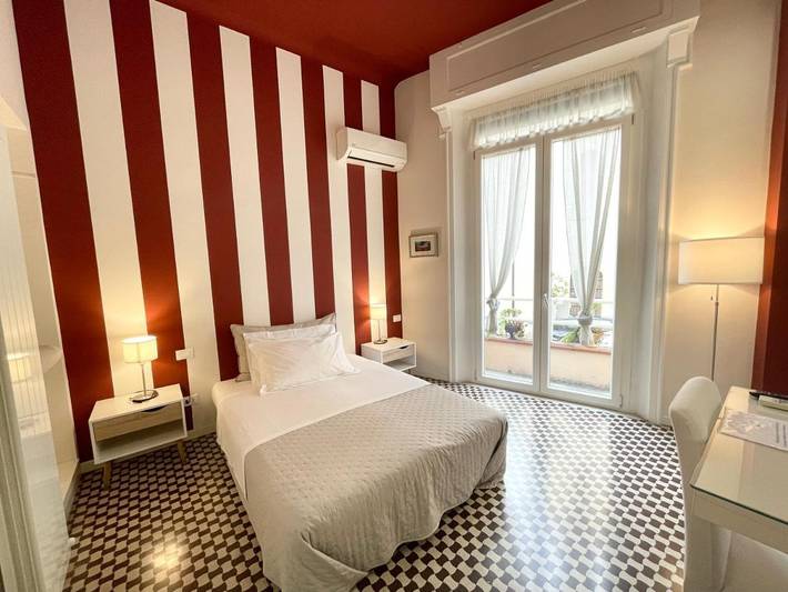 Location de vacances pour 2 personnes, avec jardin, animaux acceptés à Reggio de Calabre - 2