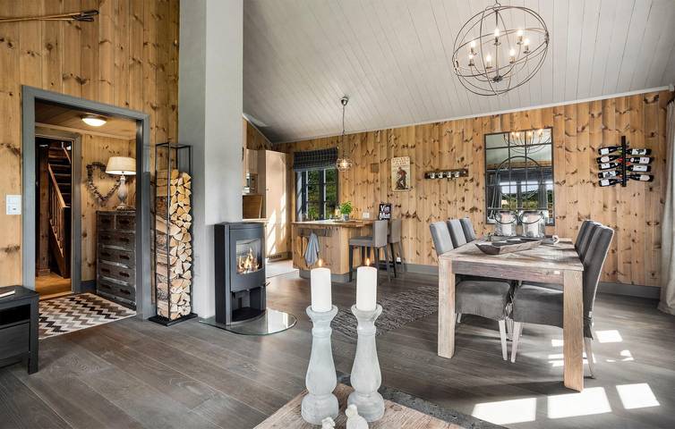 Ferienhaus für 8 Personen mit Terrasse in Vinje
