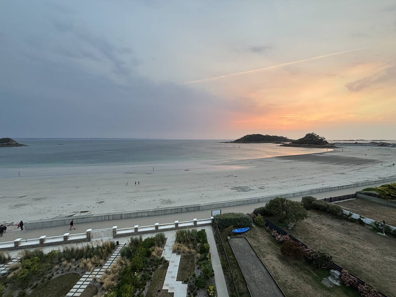 Appartement entier, Le Taureau - T3 ,Trébeurden , vue mer in Trébeurden, Côte de Granit Rose