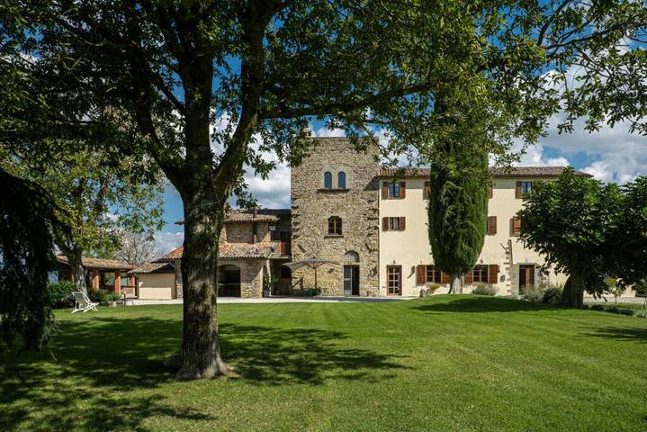 Location de vacances pour 14 personnes, avec Balcon/Terrasse ainsi que Jardin et Piscine à Città di Castello - 3