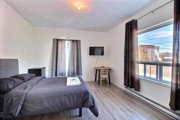 Gîte pour 2 personnes, avec terrasse dans La Tuque