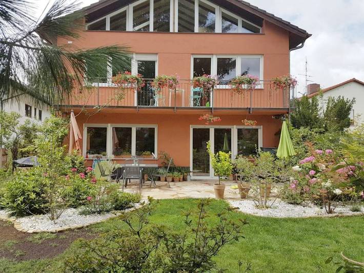 Ferienwohnung für 2 Personen, mit Terrasse und Garten in Münchner-umland