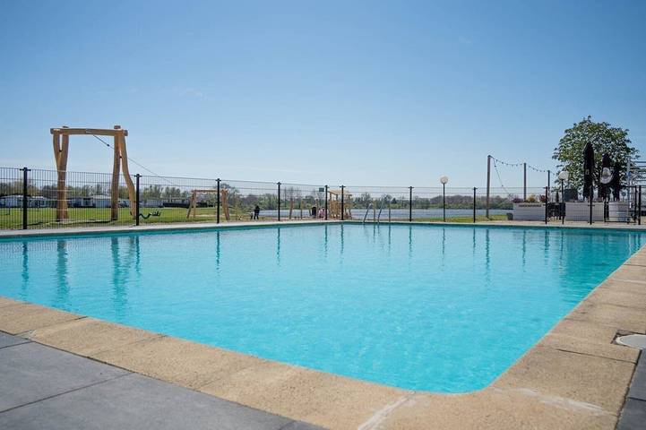 Ferienhaus für 6 Personen, mit Garten und Pool