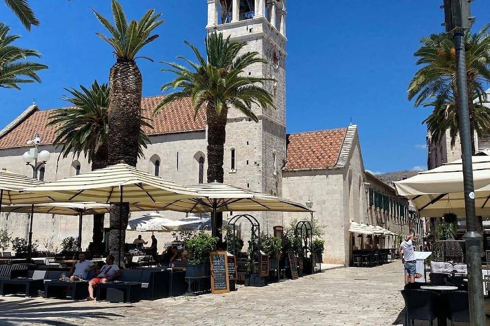 Appartamento vacanze a Vinišće a partire da 133€ a notte