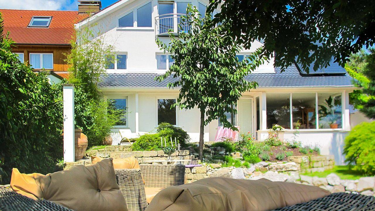 Ganze Ferienwohnung, Ferienwohnung für 6 Personen (88 m²) in Friedrichshafen in Friedrichshafen, Region Bodensee-Oberschwaben