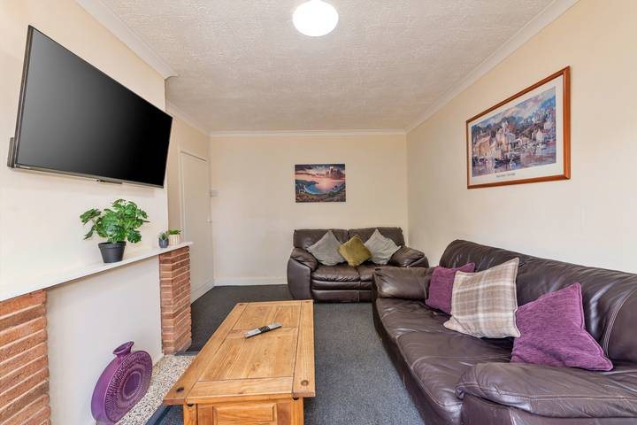 Bhylls in Wolverhampton, Birmingham y alrededores