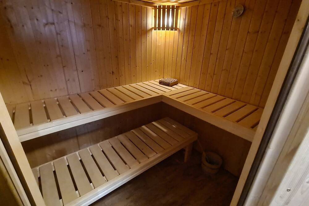 Strandhaus Vielfalt Puttgarden - komplett (bestehend aus 3 Ferienwohnungen) in Ostfehmarn, Puttgarden