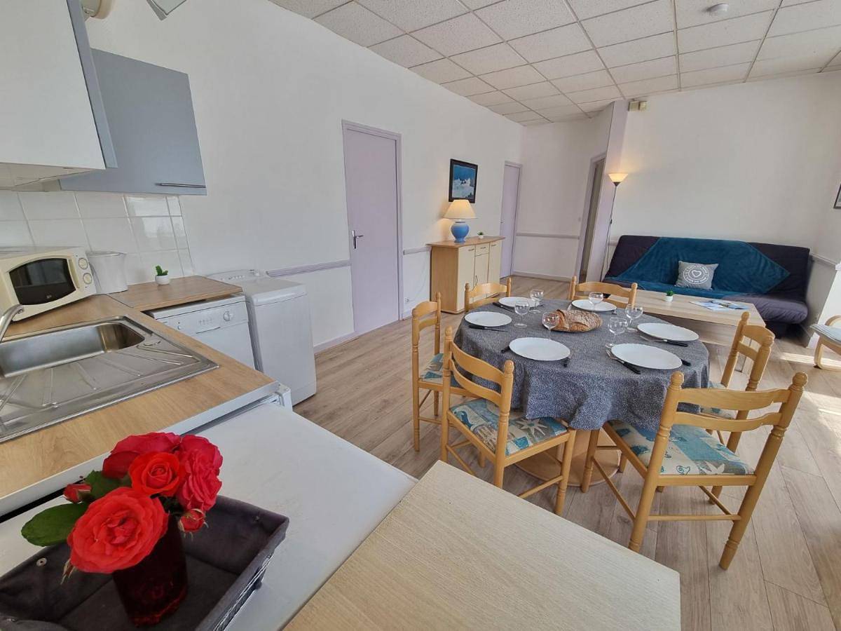 Appartement entier, Apartment Le Petit Robinson-5 by Interhome in La Richardais, Région de Saint-Malo