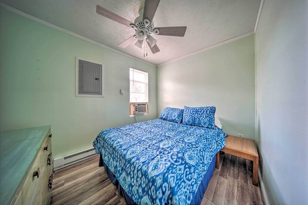 Geneva-on-the-Lake Cottage mit Patio - Gehen Sie zum Ufer in Geneva-on-the-Lake, Ashtabula County