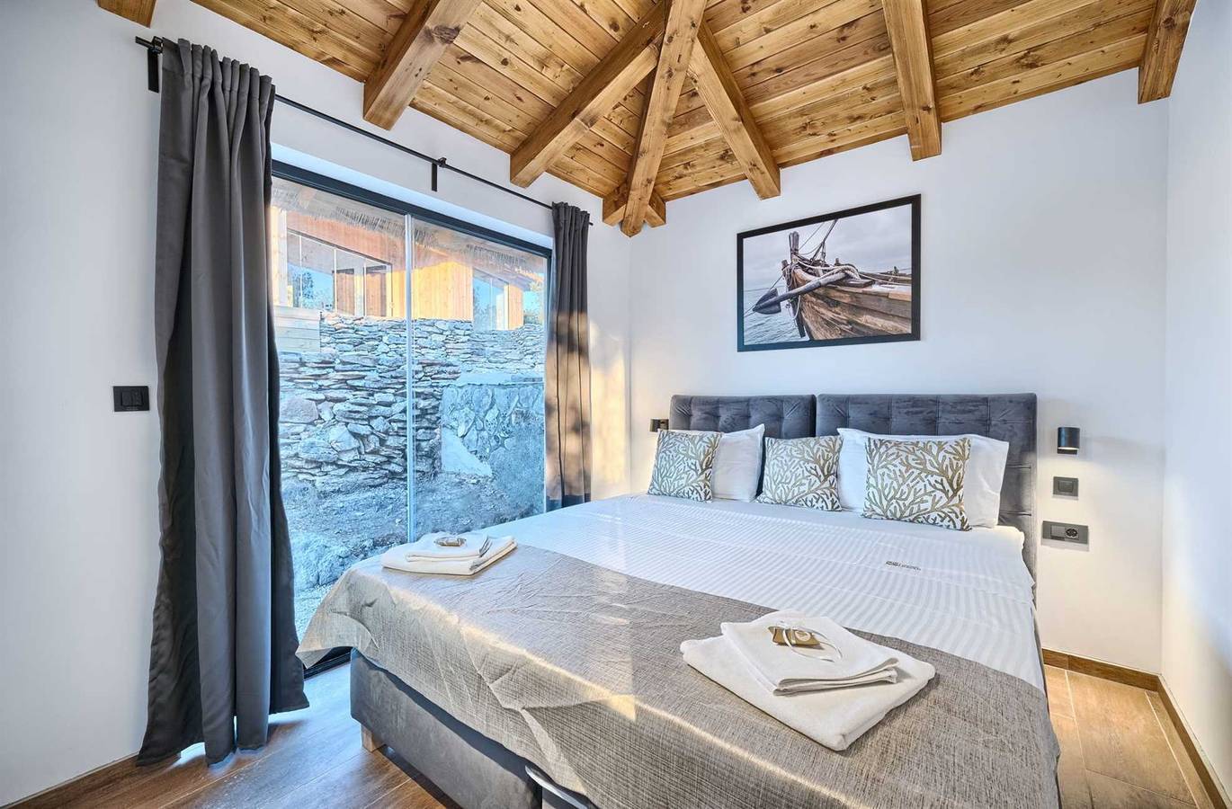 Luxury Bungalow New Horizons I in Tisno, Murter