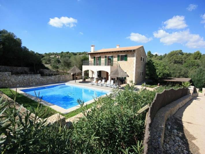Villa for 12 people, with terrace and pool as well as garden - 1