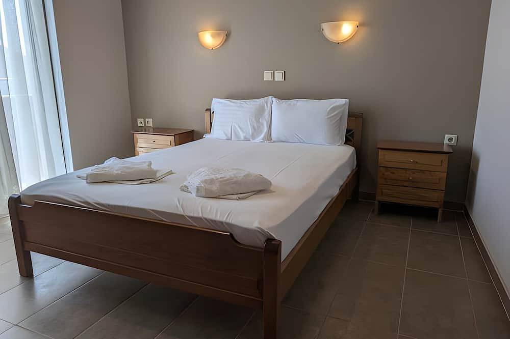 Ganze Wohnung, Apartment '2' mit Bergblick, Gemeinschaftsgarten und Wlan in Limenaria, Thassos